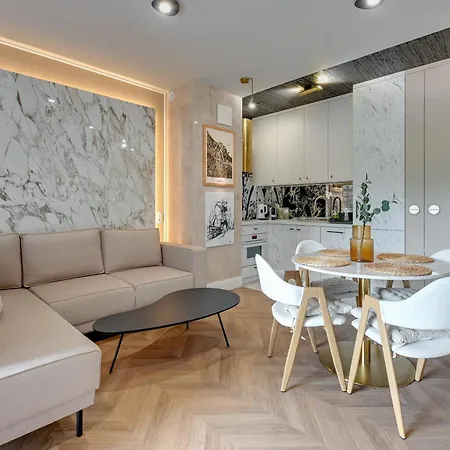 Rentplanet - Sienna Grobla Gdańsk