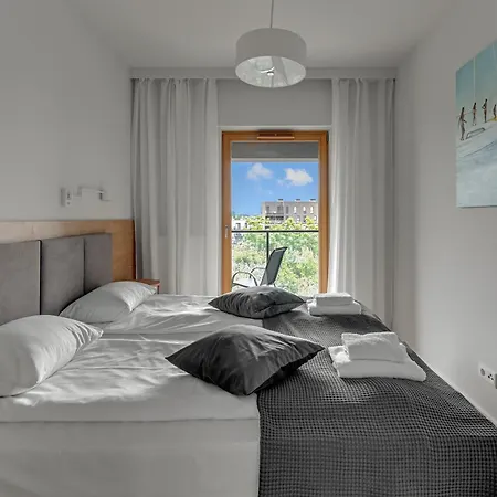 Rentplanet - Sienna Grobla *