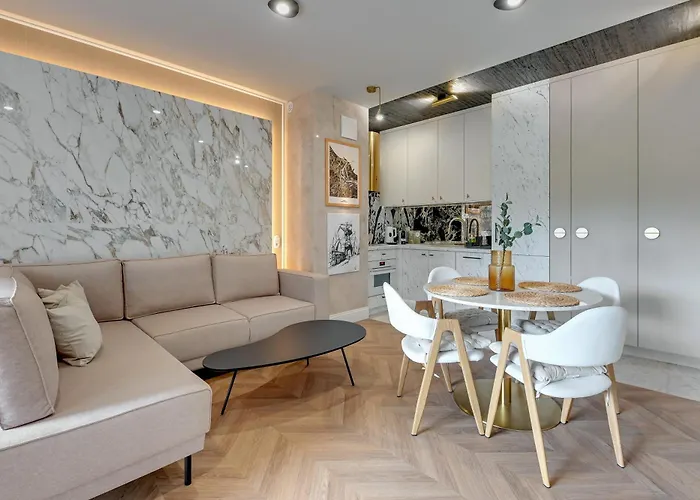 Rentplanet - Sienna Grobla גדנסק