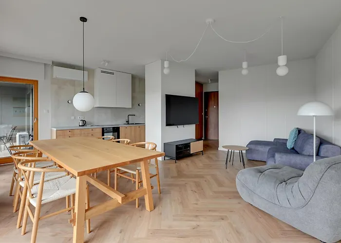 Rentplanet - Sienna Grobla *