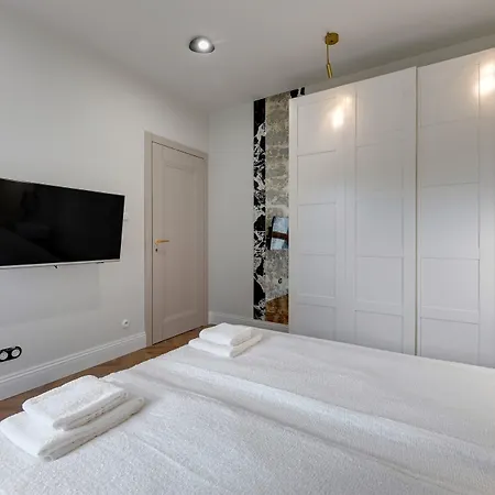 Lejlighed Rentplanet - Sienna Grobla *